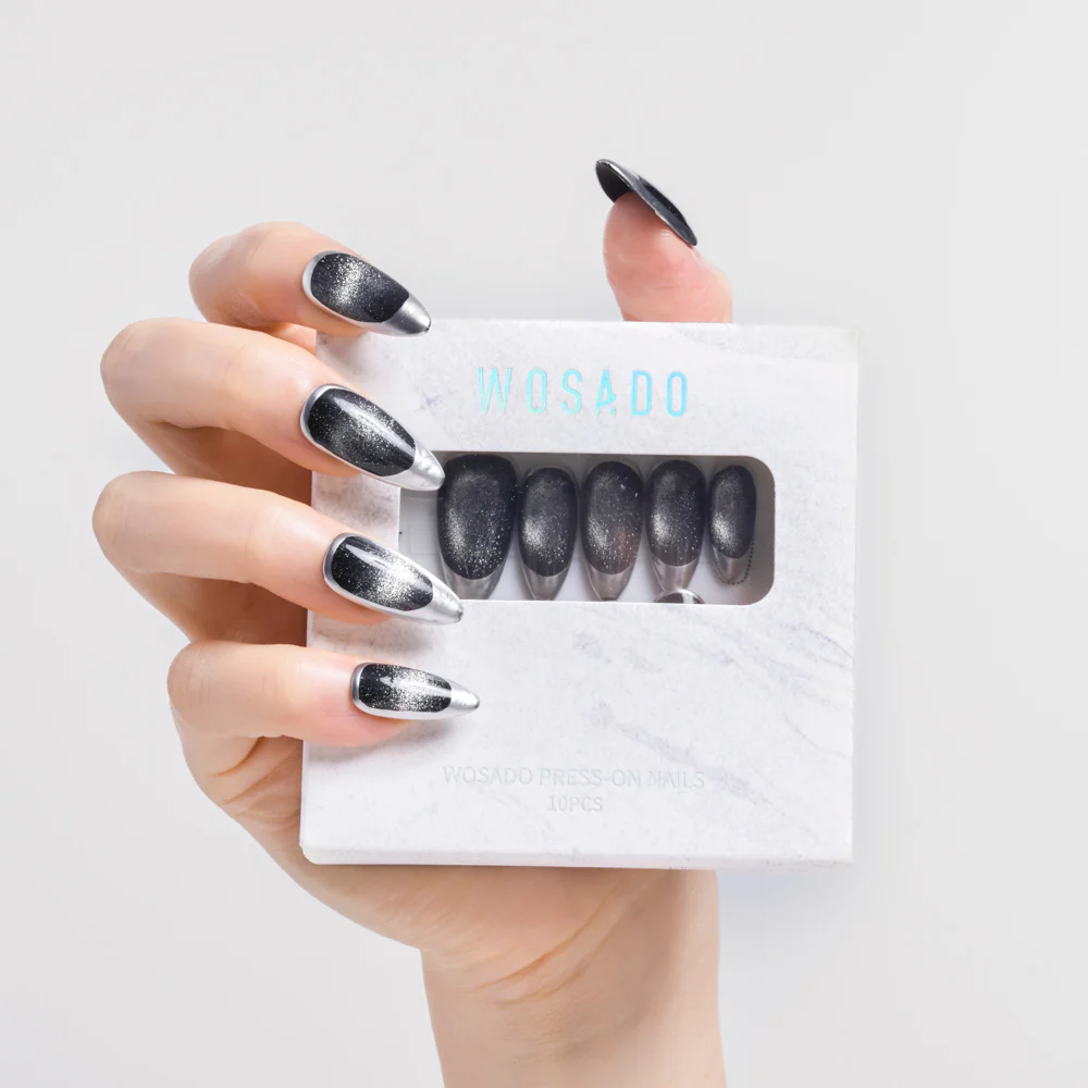 Black Swan - Noir Tips Style